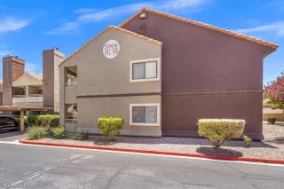 Photo #1: 2787196 Listing