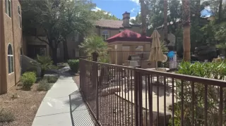 Photo #6: 2787213 Listing