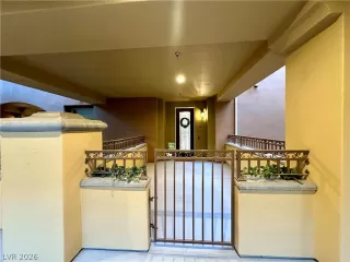 Photo #1: 2787219 Listing 