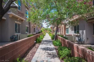 Photo #3: 2787246 Listing 