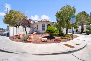 Photo #2: 2787280 Listing
