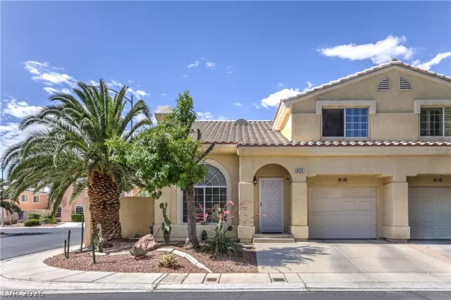 MLS: 2787281 Condo For Sale