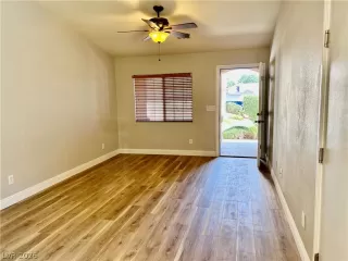 Photo #4: 2787295 Listing