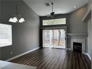 Photo #5: 2787309 Listing 