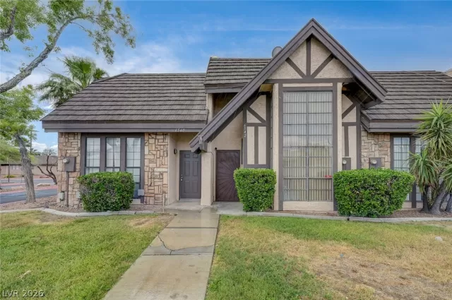 MLS: 2787310 Condo For Sale