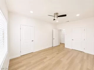 Photo #6: 2787347 Listing