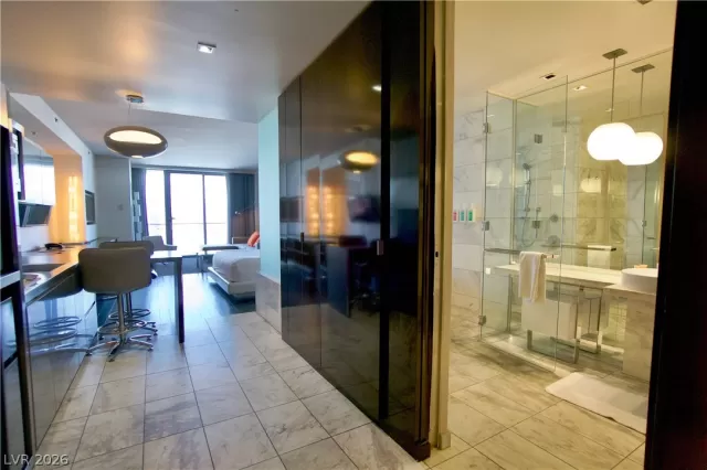 MLS: 2787352 Condo For Sale