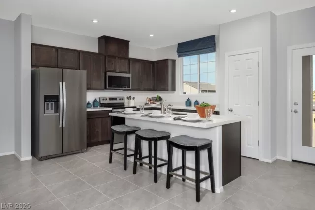 MLS: 2787377 Condo For Sale