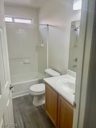 Photo #5: 2787390 Listing
