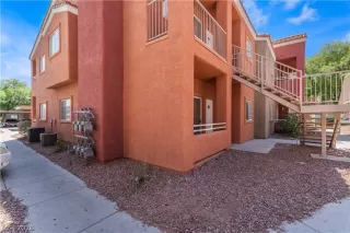 Photo #1: 2787455 Listing