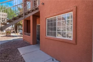 Photo #4: 2787455 Listing