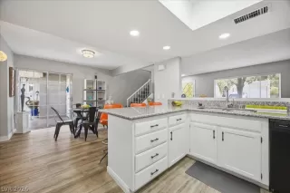 Photo #5: 2787462 Listing 