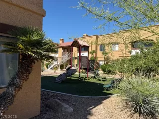Photo #1: 2787494 Listing 