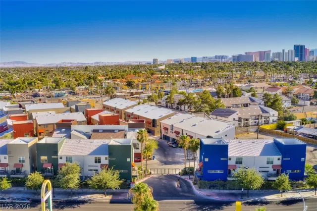 MLS: 2787524 Condo For Sale