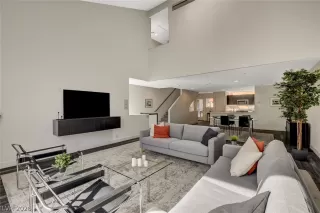 Photo #2: 2787524 Listing 