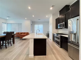 Photo #6: 2787536 Listing 