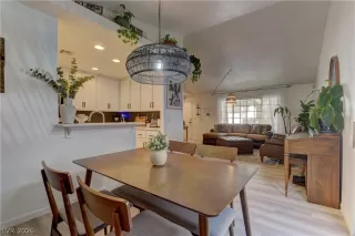 Photo #6: 2787548 Listing