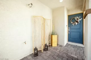 Photo #2: 2787572 Listing