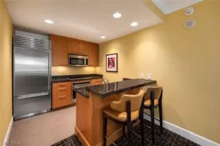 Photo #2: 2787575 Listing 