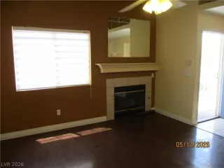 Photo #3: 2787603 Listing