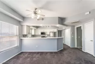 Photo #3: 2787625 Listing