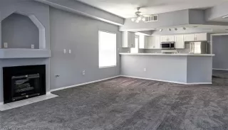 Photo #4: 2787625 Listing