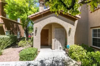 Photo #2: 2787638 Listing