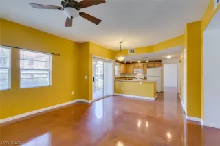 Photo #4: 2787638 Listing