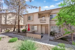 Photo #4: 2787674 Listing