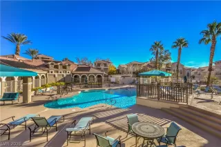 Photo #2: 2787741 Listing 