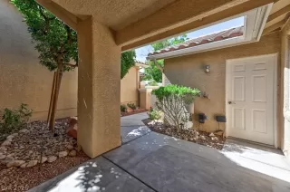 Photo #3: 2787761 Listing