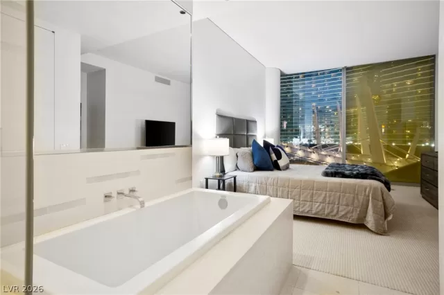 MLS: 2787789 Condo For Sale