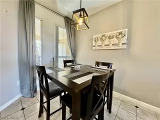 Photo #2: 2787791 Listing