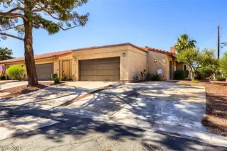 Photo #3: 2787801 Listing 