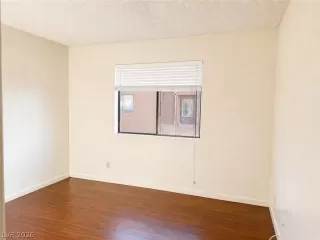 Photo #6: 2787819 Listing 