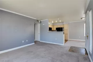 Photo #5: 2787850 Listing