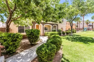 Photo #2: 2787883 Listing 