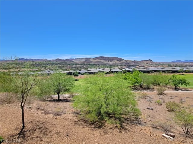 MLS: 2787908 Condo For Sale