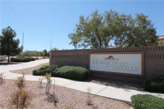 Photo #5: 2787924 Listing