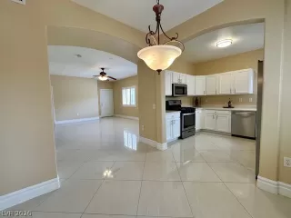 Photo #4: 2787929 Listing 