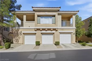 Photo #1: 2787960 Listing 