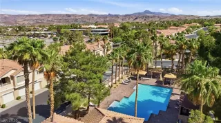 Photo #3: 2787960 Listing 