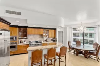 Photo #5: 2787973 Listing 
