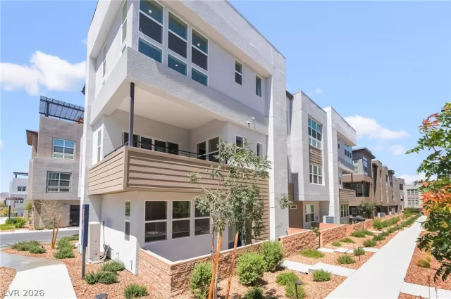 MLS: 2787985 Condo For Sale