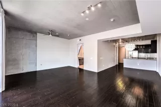 Photo #1: 2788007 Listing 