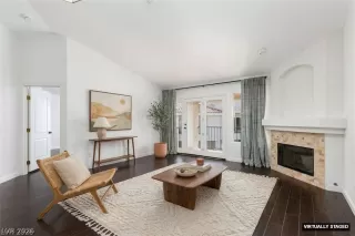 Photo #6: 2788036 Listing