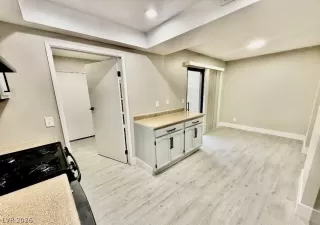 Photo #6: 2788119 Listing 