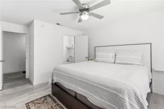 Photo #4: 2788133 Listing