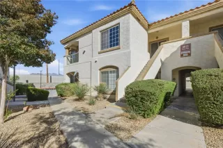 Photo #1: 2788140 Listing 