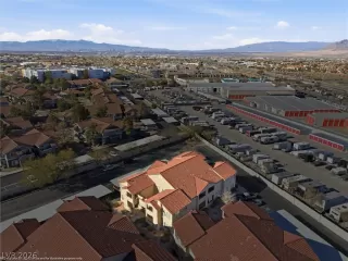 Photo #6: 2788162 Listing